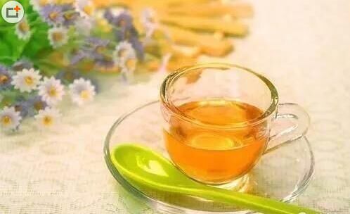 Eating honey in spring is far better than eating supplements